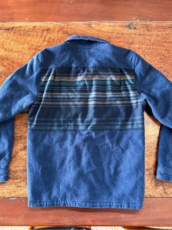 Worn Wear Patagonia Navy Fleece Shirt Jacket with Quilted Lining M - Picture 5 of 7
